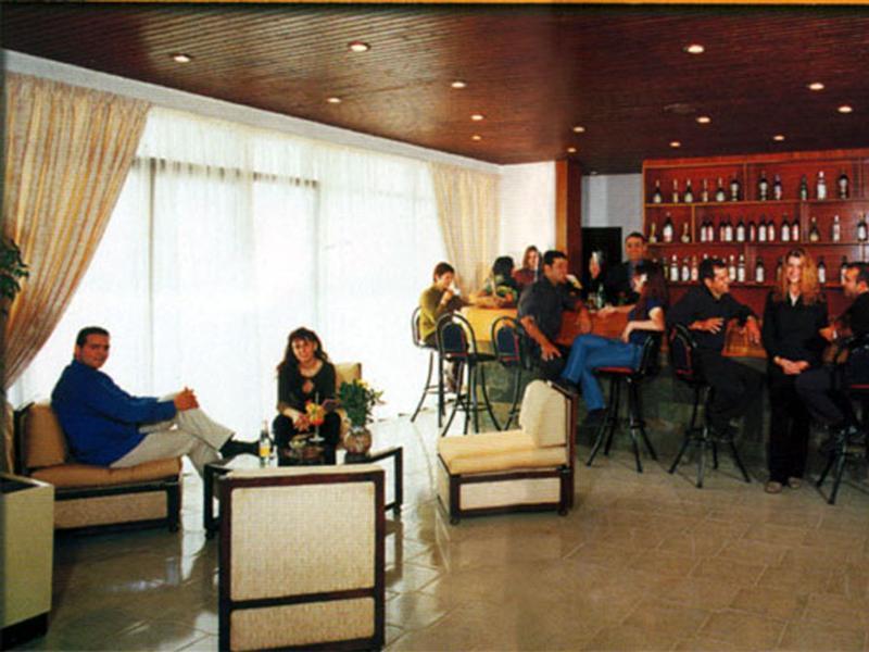 Irini Hotel Heraklion Exteriör bild